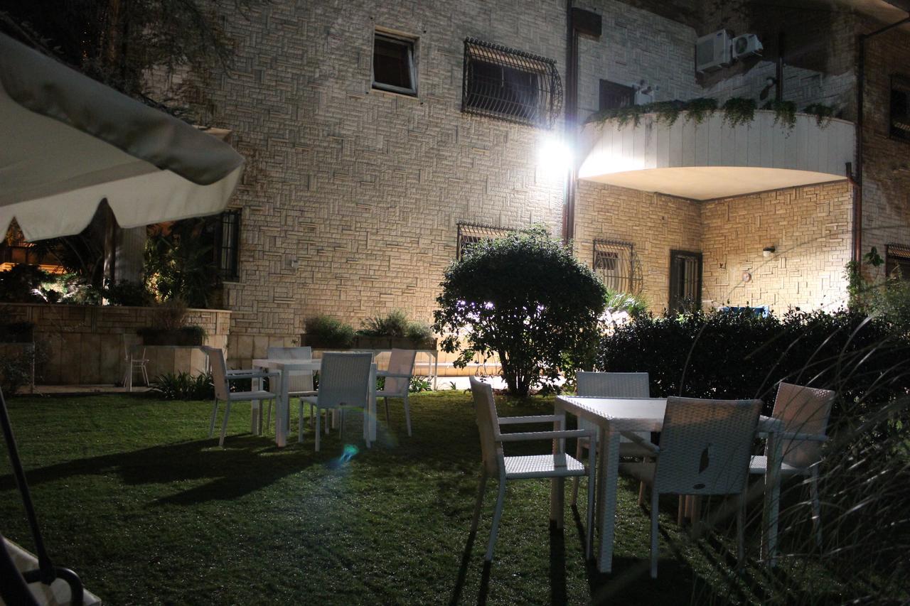 Villa Wanda - Residenza Di Charme Trani Εξωτερικό φωτογραφία