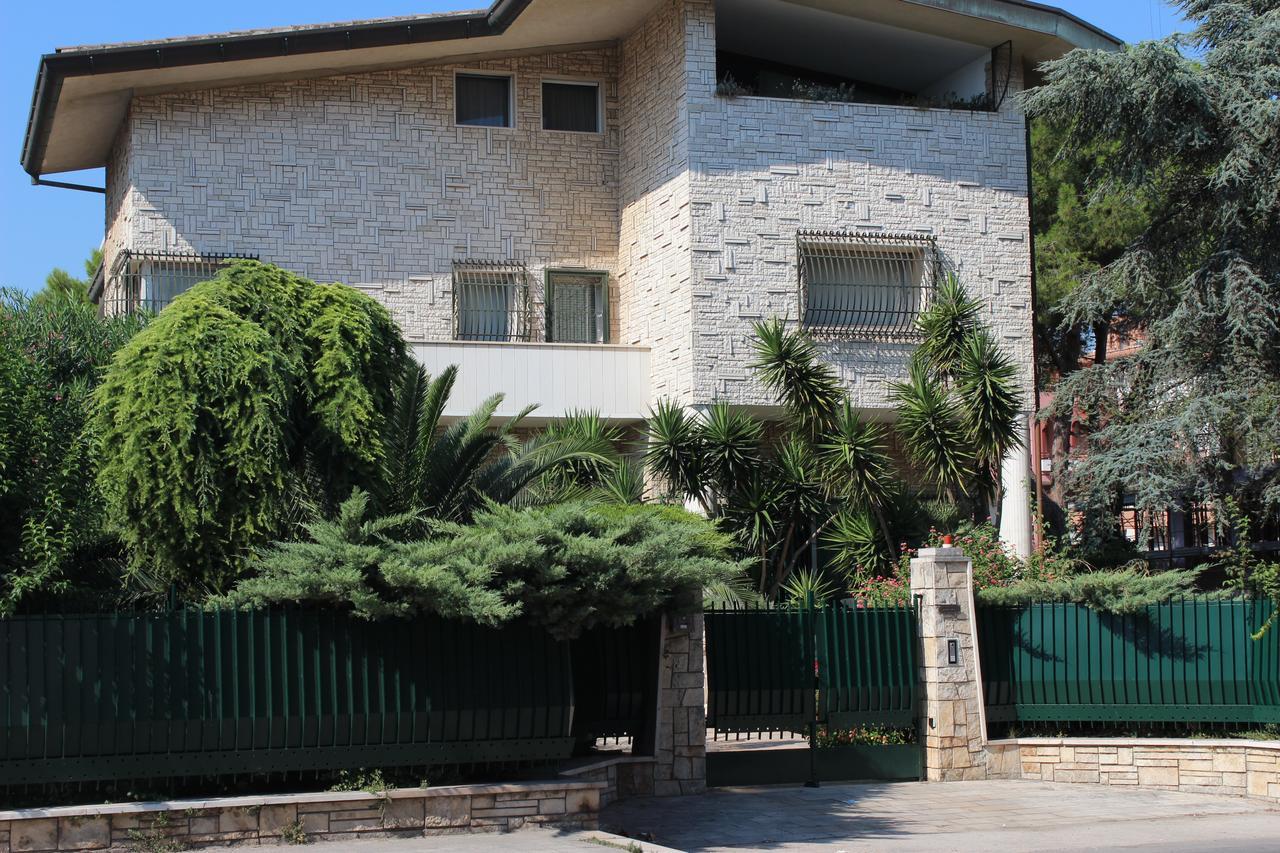 Villa Wanda - Residenza Di Charme Trani Εξωτερικό φωτογραφία