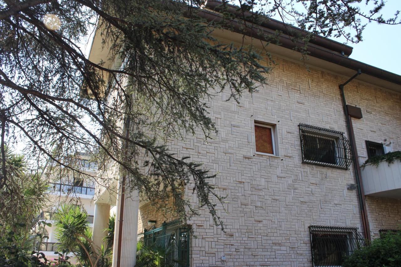 Villa Wanda - Residenza Di Charme Trani Εξωτερικό φωτογραφία